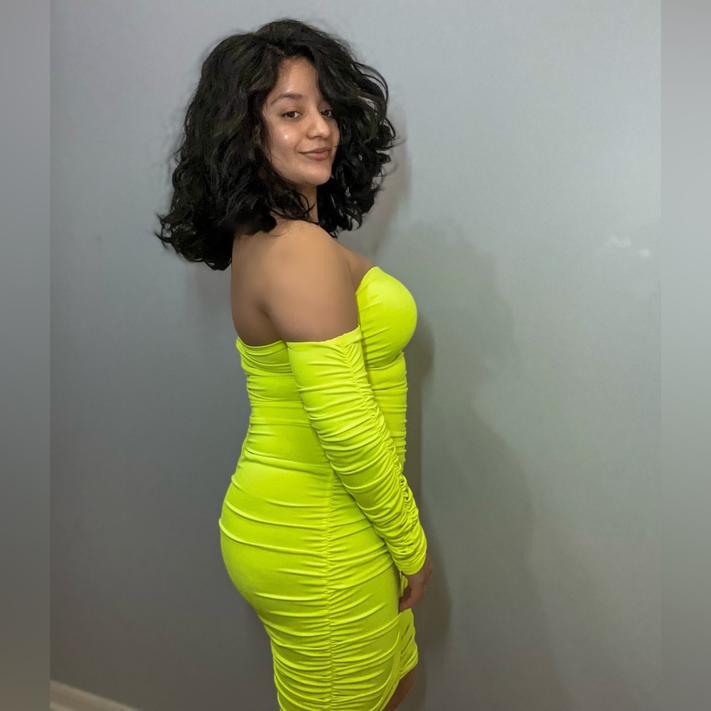 Fashion Nova Lime Bodycon Dress - Picture 4 of 7